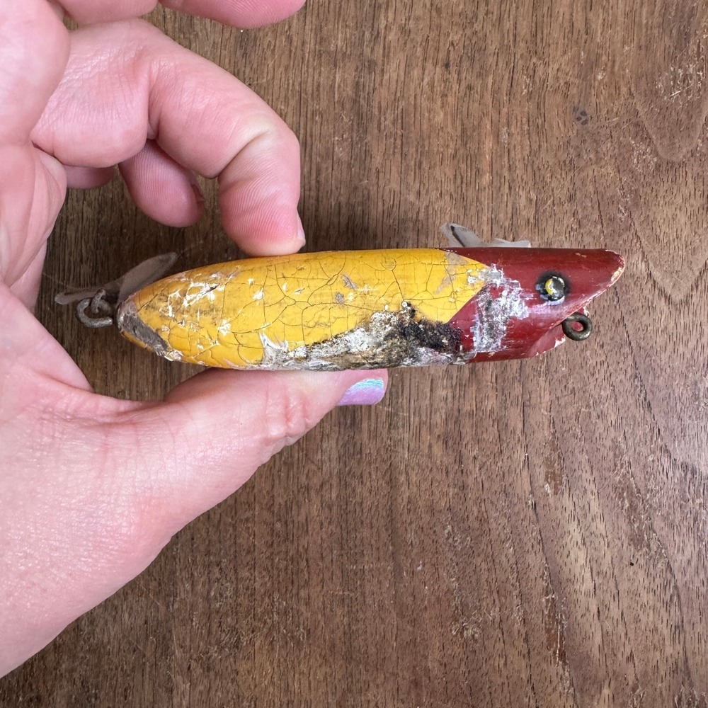 Vintage Heddon Wood Triple Treble Hook Hand‎ painted WELL LOVED fishing lure - Picture 4 of 7